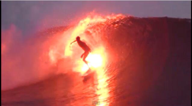 millerlitedj's tweet photo. @JbayShark so there's this surfer who surfed while on fire!!
Shark Repellent or BBQ ??
#grilled #mediumrare #tasty http://t.co/E1bEMkZjKk