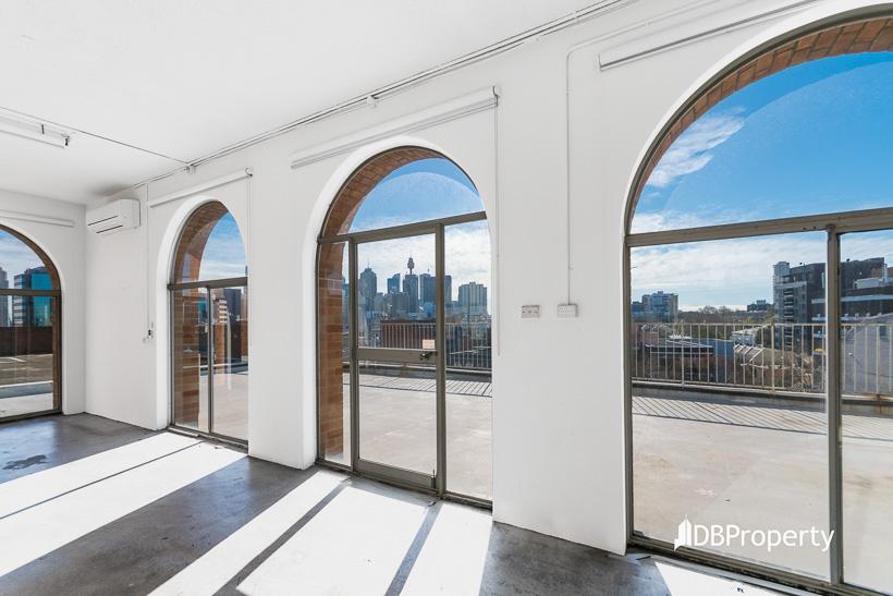 OfficialDBProp's tweet image. Our agent Amy Lee Just leased this Penthouse with stunning view.
Level 6, 116 Kippax Street #sostylish