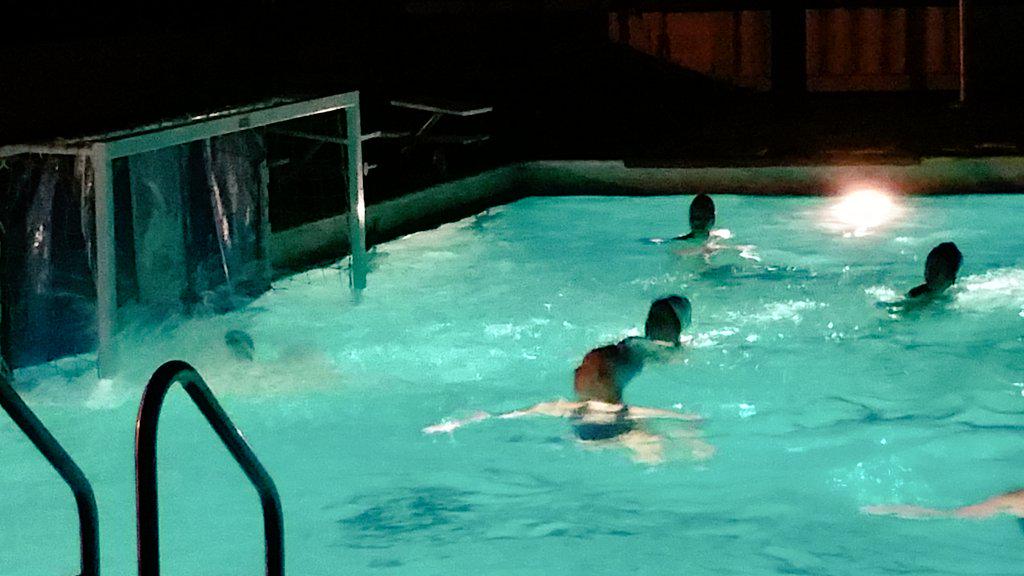 Bawanajr's tweet photo. Catching some of Dani's #waterpolo practice after my 3200 yards #loveswimming #renegades #RST #purpose15 http://t.co/cKPSIBqNVe