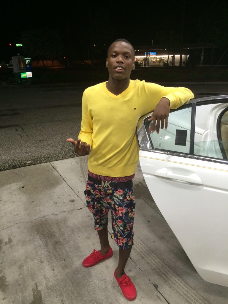 TayzoCorleone's tweet photo. #LONGLIVETARON 💉💯💂 http://t.co/D1n3Oci7uZ