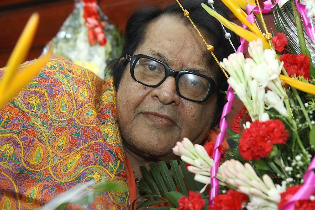 We wish, Veteran Actor a very happy Birthday. For more pics:  