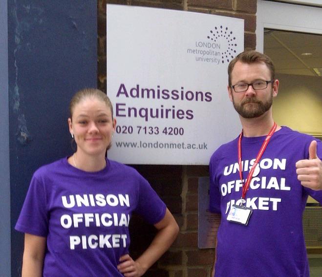 salaam_max's tweet photo. These two early birds were here at 7.15am catching ... #handsoffLondonMet #LondonMetcalling http://t.co/eynBiaiYd3