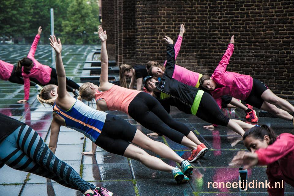 Run2DayNijmegen's tweet photo. Nog aan het nagenieten van de Ladiesnight van afgelopen week.
#GL2RNijmegen #Citybootcamp #MuntSaladebar #Veluwsebron http://t.co/YyujDhSYHw
