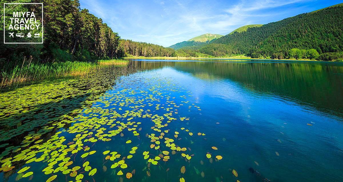 تشتهر هذه البحيرة بسمك الالابك الخاص بها ، وتتغذى هذه البحيرة عن طريق الامطار والثلوج

#ابانط