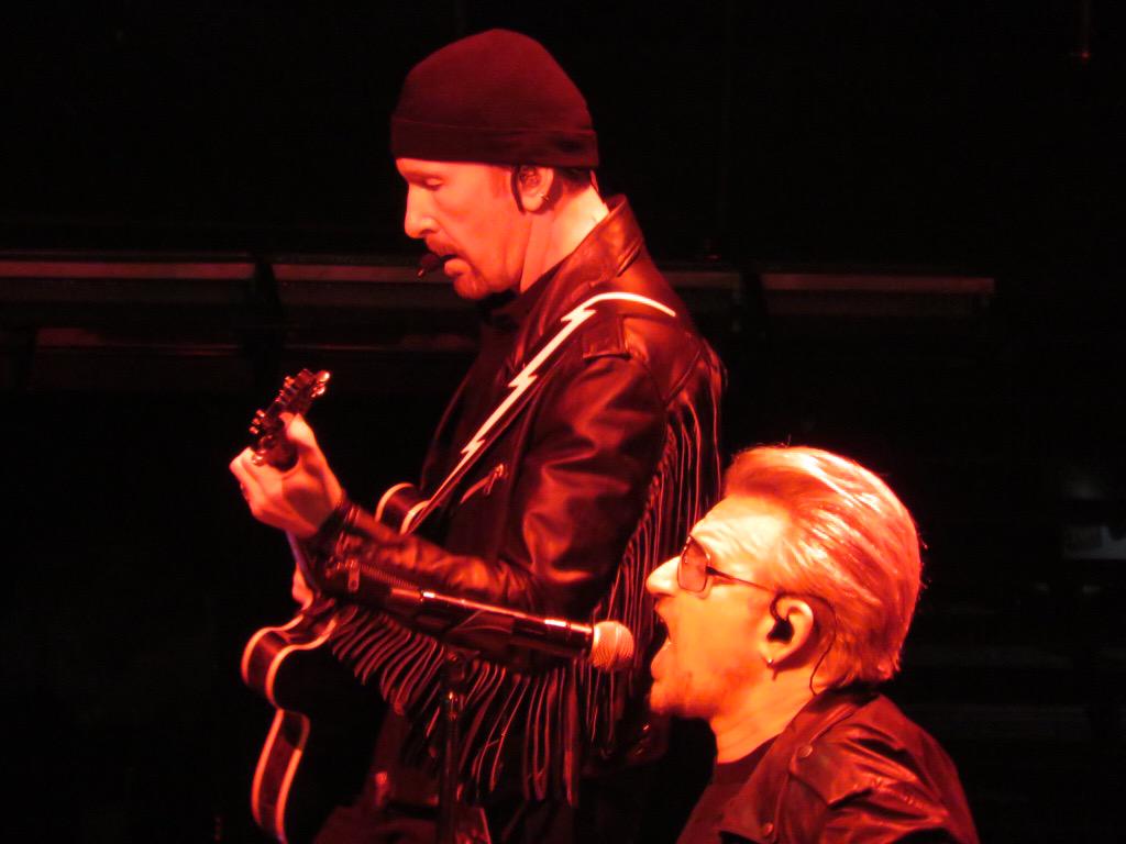 mazarockin's tweet photo. Another awesome night!  #U2 #U2MSG #U2TOURFANS #u2start #u2news #u2gigs #U2ieTour #Bono #TheEdge http://t.co/AZE9a2Ac5f