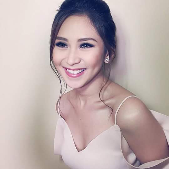 Happy bday to may lifetime Idol sarah geronimo :) 