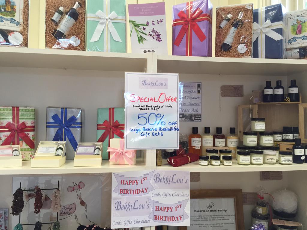 BekkiLousCards's tweet photo. Our last day of #birthday #bargains pop in and see us today... While stocks last. http://t.co/nxslLtILAQ
