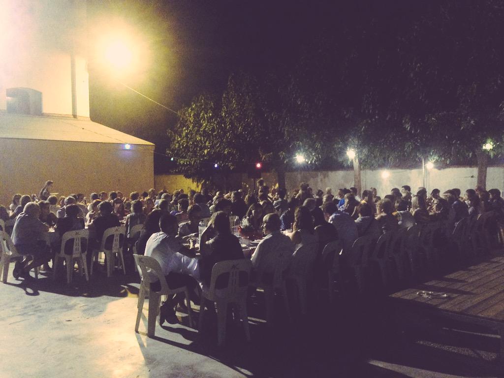 Judit_219's tweet photo. GRÀCIES @SocietatLaLLiga per la nit que ens vau regalar ahir! Emoció i molta estima! #sopemlligats #calangelillo http://t.co/qkUdX10siU