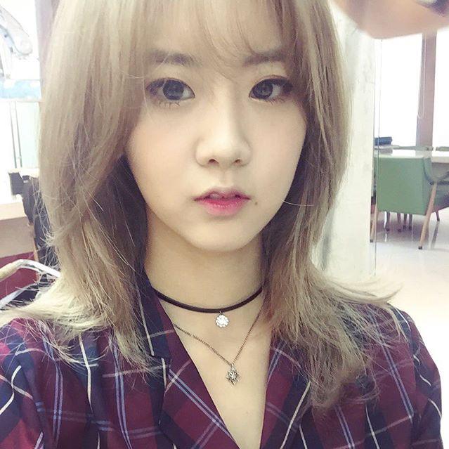 hyeyeon pics ♡ on Twitter: "[HYEYEONGRAM] 240715 http://t.co/xQt3xjknJe"