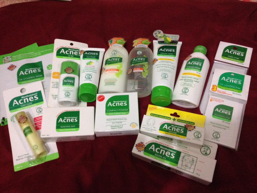 Gak minta macam-macam, cukup beliin <a href="/AcnesID/">Mentholatum Acnes ID</a> 1 paket aja udah seneng banget :)