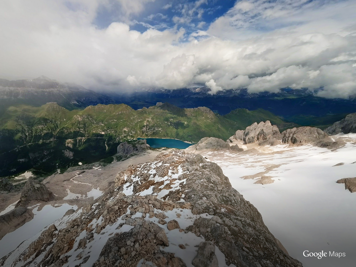 googlemaps's tweet image. Climbers on Marmolada generally proceed at a glacial pace. #Italy goo.gl/N4FU1B