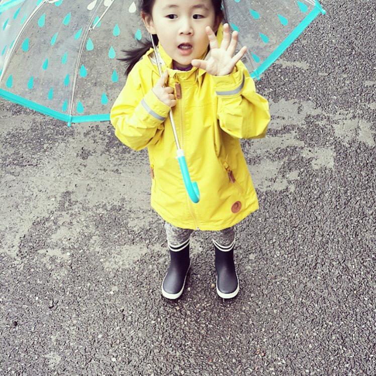 aigleuk's tweet image. It might be the summer holidays, but that won&apos;t stop them from #PuddleSplashing! Keep them safe in our kids boots.