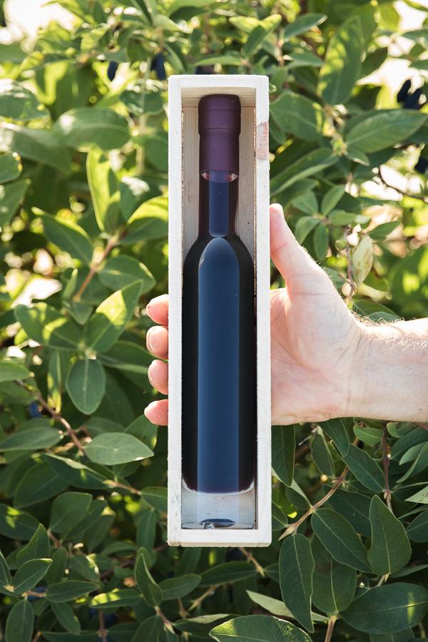 DeepRootsPEI's tweet image. Another sneak peek at our new product ;) #DeepRootsDistillery #SecretProject