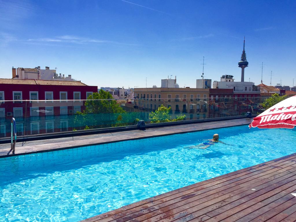 conelchef's tweet image. Nada como refrescarse después del entreno!!! @O2CW #wellnness #ManuelBecerra