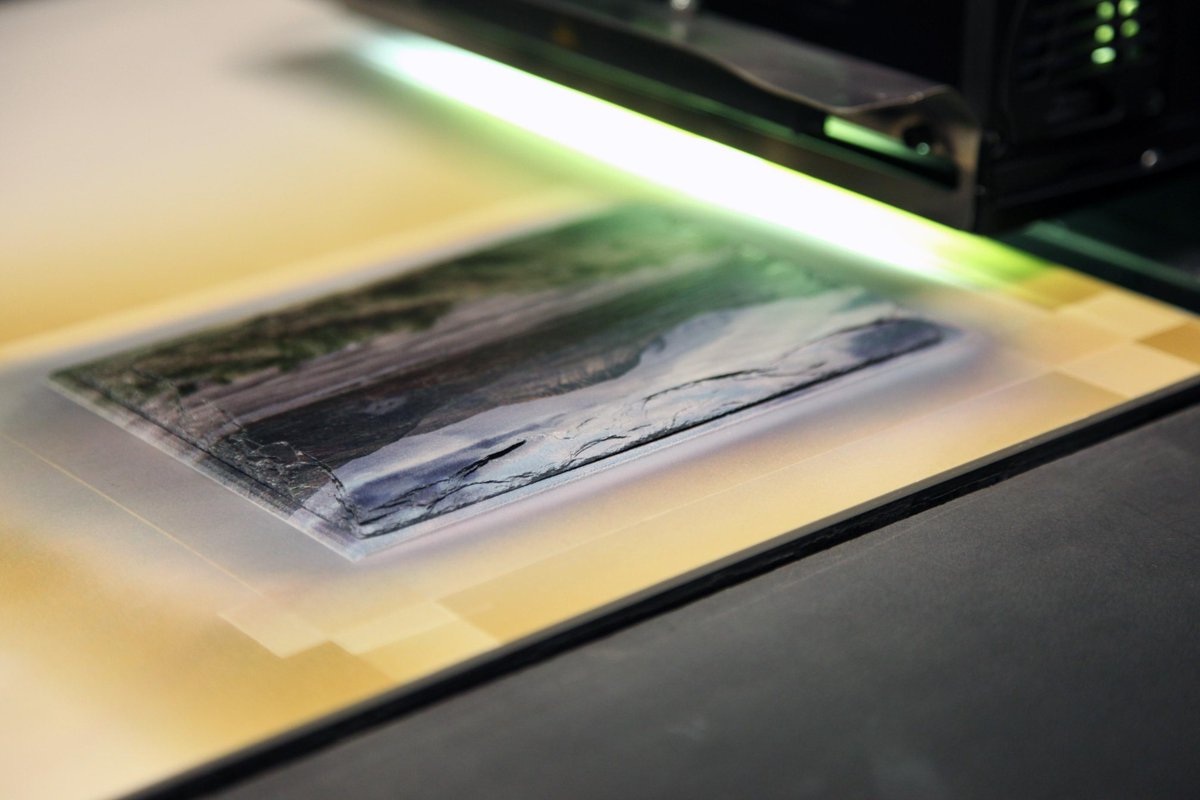 genesisimaging's tweet image. More #directtomedia prints on slate for photographer Jon March... Over 300 printed so far! #DTM #proprinting