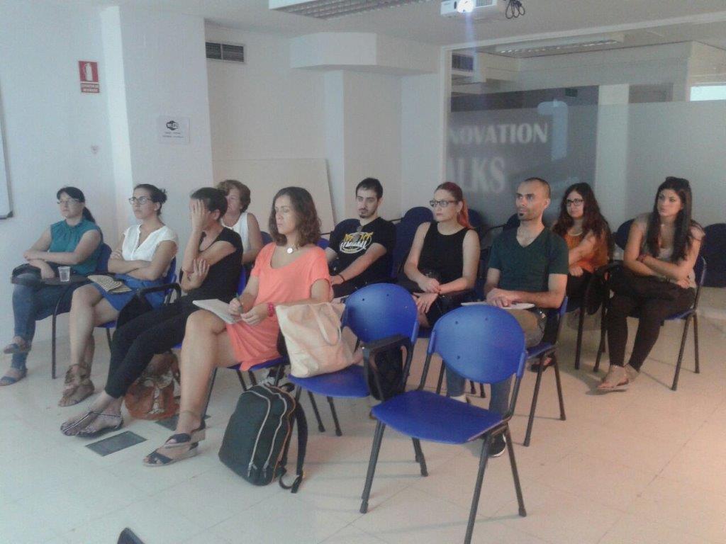 VIAFORMACION's tweet photo. Control de la publicidad y sus procesos regulatorios: visita hoy al @IAB_Spain de los alumnos de #Maketing http://t.co/fMpN43bXlr