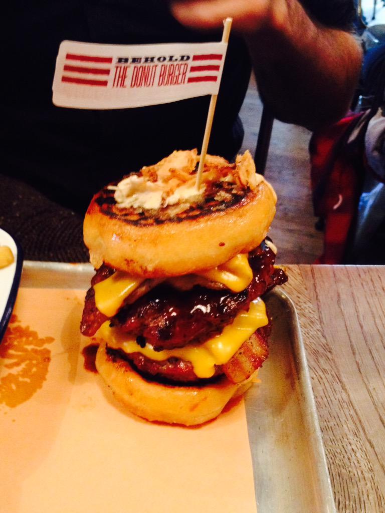 MaceyJenni's tweet photo. @RedsTrueBBQ The Donut Burger nom nom nom #LetThereBeMeat http://t.co/yKQPvBRkdl