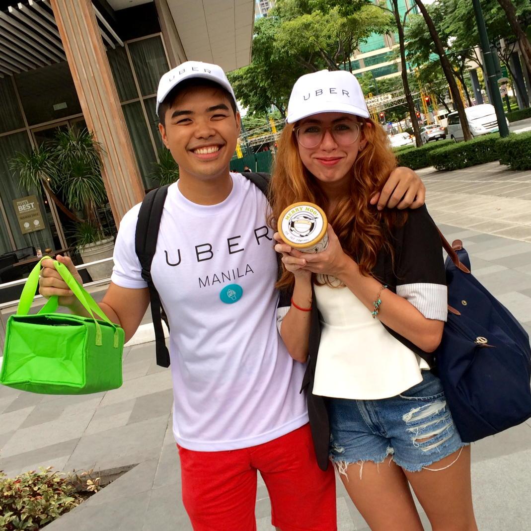 jelo_andres's tweet photo. Wrapped up #UberIceCream day by delivering my last pint to Ms. @jessicacdg 😍 #fanboy #UberMNL Thanks, Uber! http://t.co/CufbBWnLdt