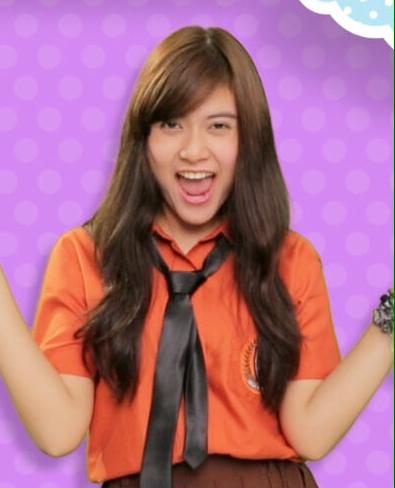 SMA_RTV's tweet photo. Follow twitter pemeran NABILA @zahramell #CastSMA http://t.co/I4JyZCDMee