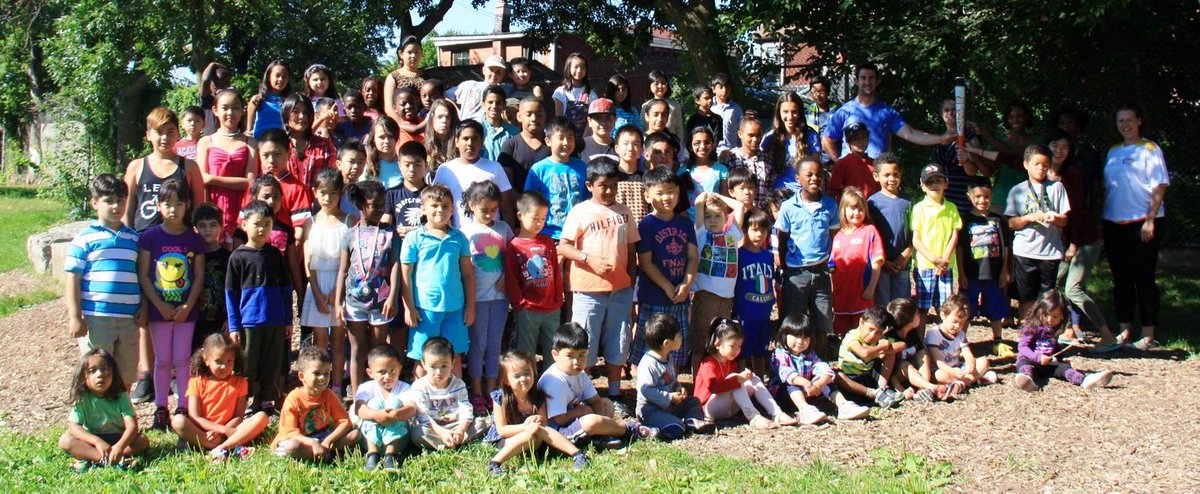 Dovercourt kids with @to2015 #panam torch <a href="/TDSB_ConEd/">TDSB Continuing Education Department</a> <a href="/tdsb/">Toronto District School Board</a> last day of summer school thx #teachersamazing