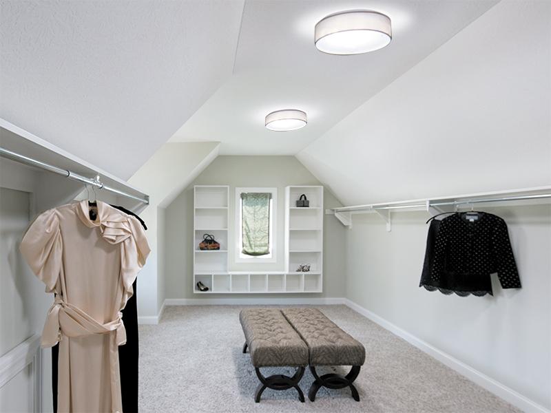 sunlightconcept's tweet image. #daylighting offers affordable and healthy options to brighten up any room incl. this gorgeous #closet.