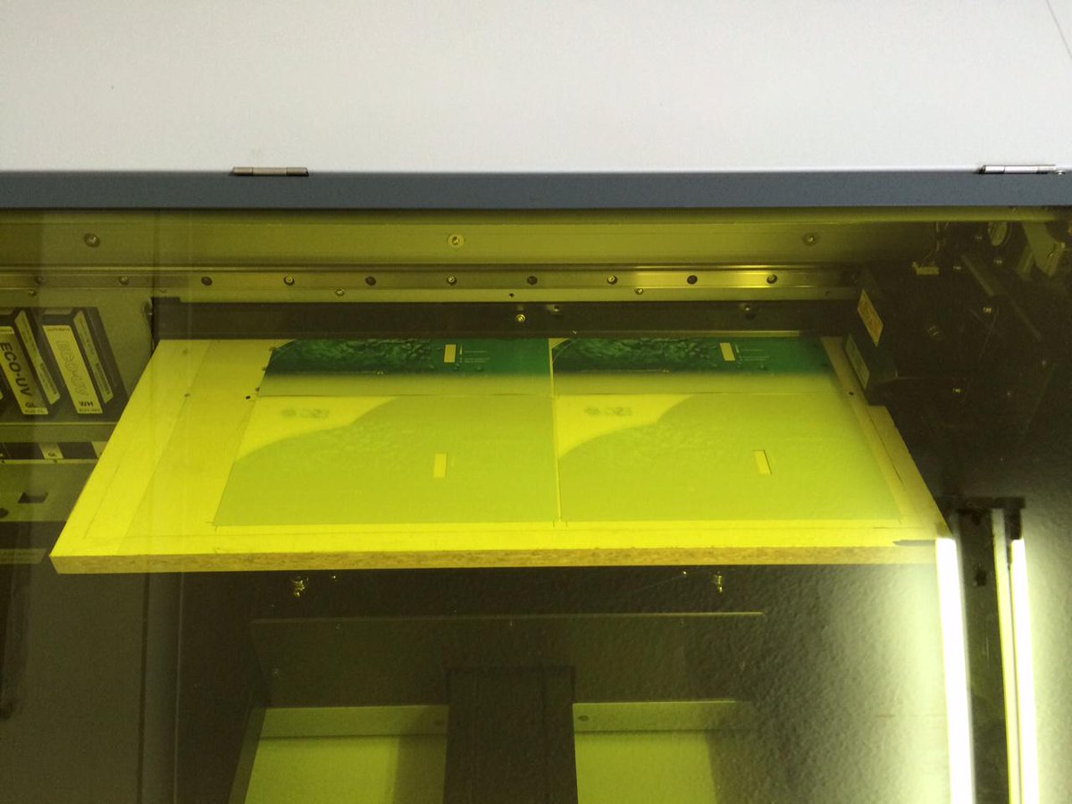 chilterncircuit's tweet image. Self adhesive labels on the agenda this Friday afternoon. Photo quality print & white ink for opacity. #pcb #ukmfg