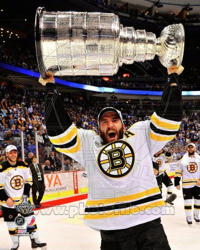 Happy 30th birthday to center Patrice Bergeron!   