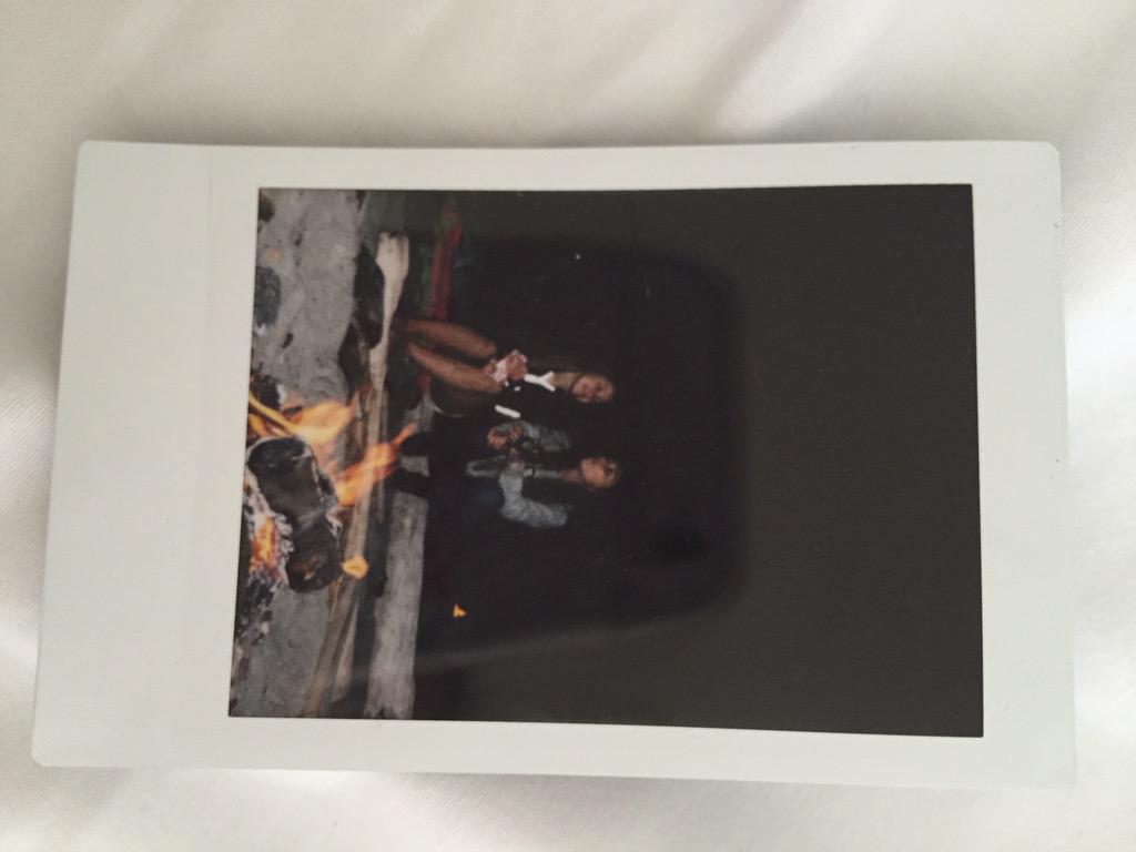 chloealexa_'s tweet photo. Last night was pretty cool ☺️ #alki2k15 #kianashome #minibonfire http://t.co/njQE4u2itq