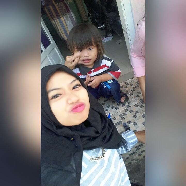 anissaMGA's tweet photo. Edisi lebaran😃✌ http://t.co/PrRlYnSBNI