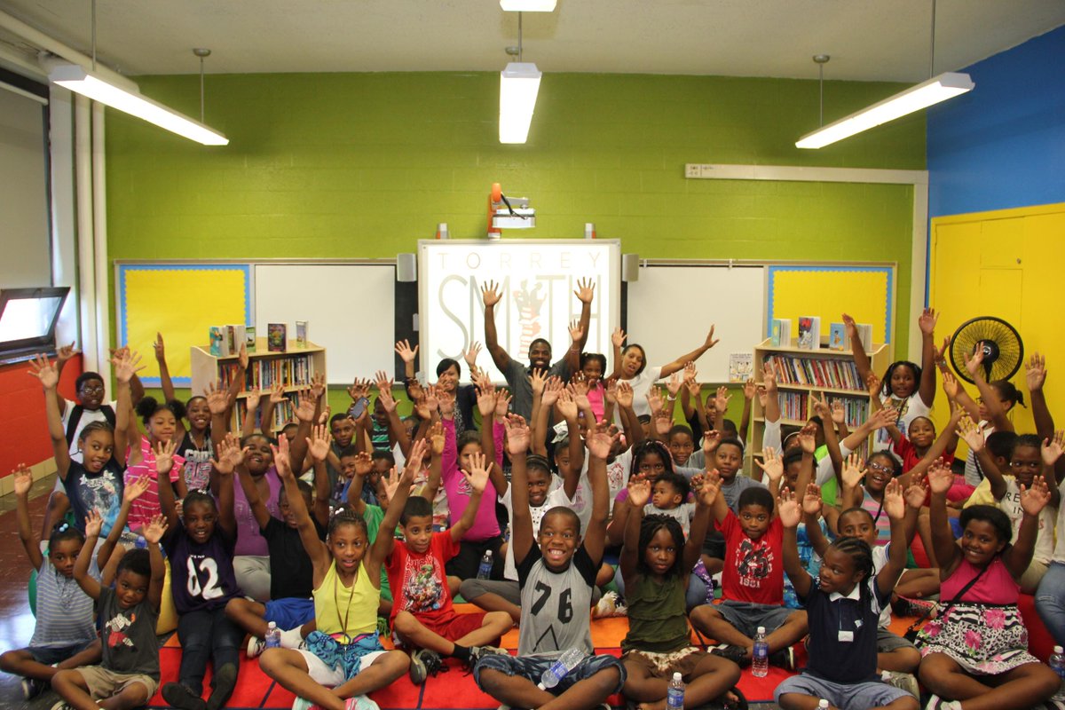 Check out our latest PixilatedTV episode with @TorreySmithNews doing awesome work in Bmore! bit.ly/1OqRamd