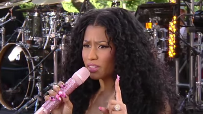 TheRoot's tweet photo. .@NickiMinaj: 'We can't have only one type of body being glorified in the media': http://t.co/gvwhSYX8iB http://t.co/A3xhNTaILY