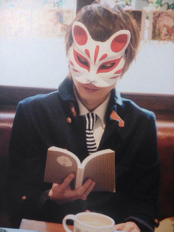 歌唱力お化けのスタイル抜群で誠実なあざとい狐系男子歌詞太郎さんの誕生日 - Twitter Search / Twitter