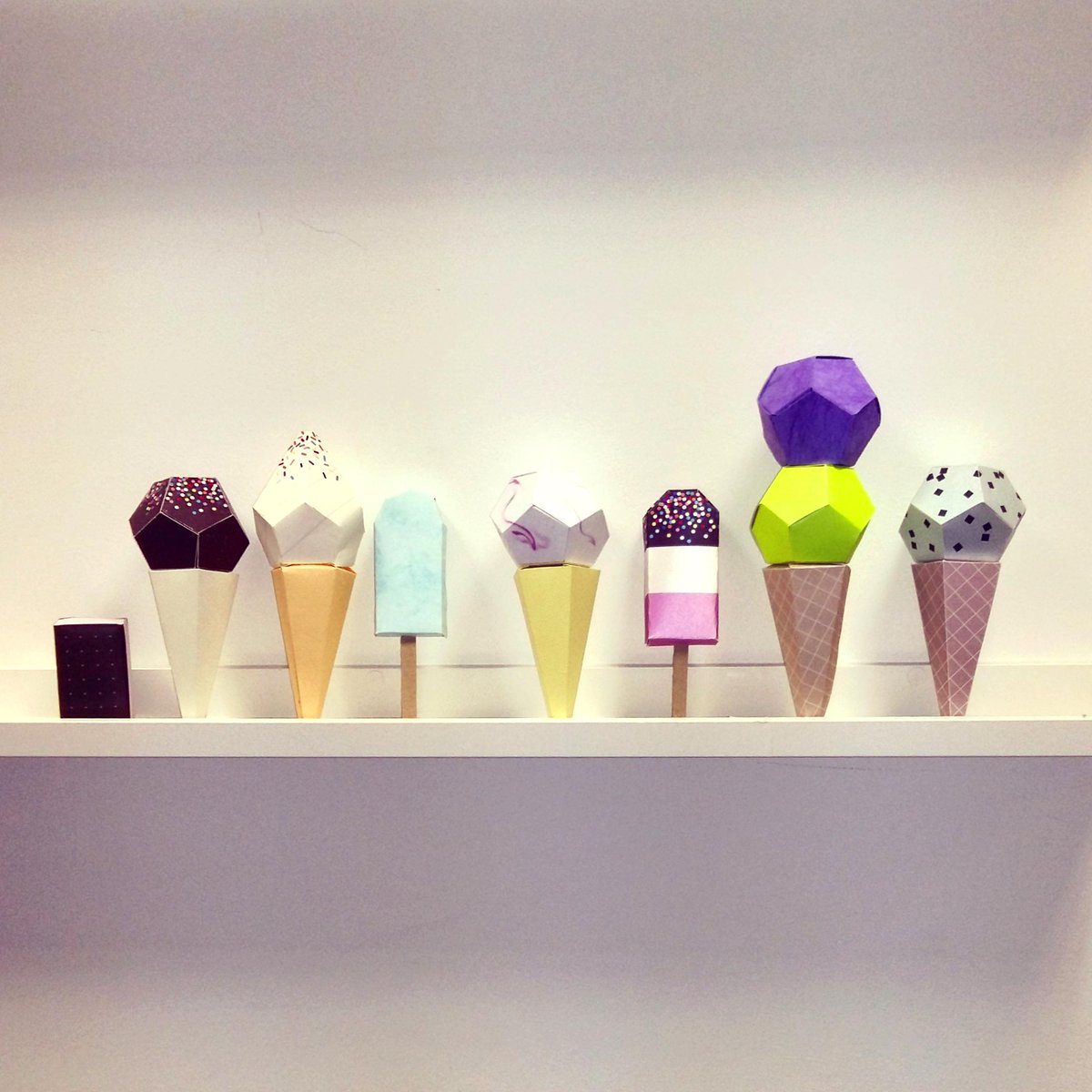Gungho_Design's tweet photo. @UberUK Couldn't deliver so we made our own paper ice creams ;) @GFSmithpapers #goodenoughtoeat http://t.co/39sNiGW5xx