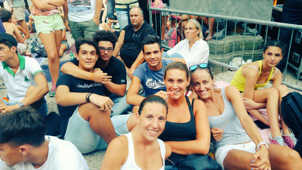 tava_16's tweet photo. #LuccaSummer aspettando #Federico #nuoveamiciziespezzine http://t.co/bffK9Xjs4P