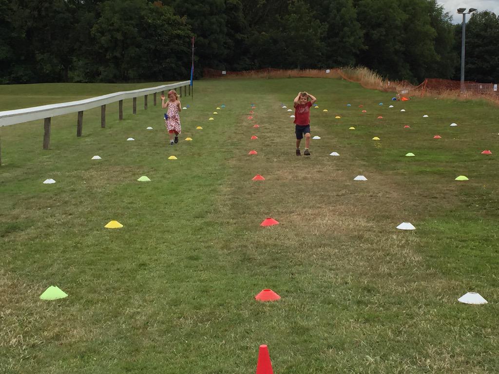 izzybizzywizzy1's tweet image. Lovely day @HarewoodHouse and @PwC_North  sports day #makeworkworkforyou