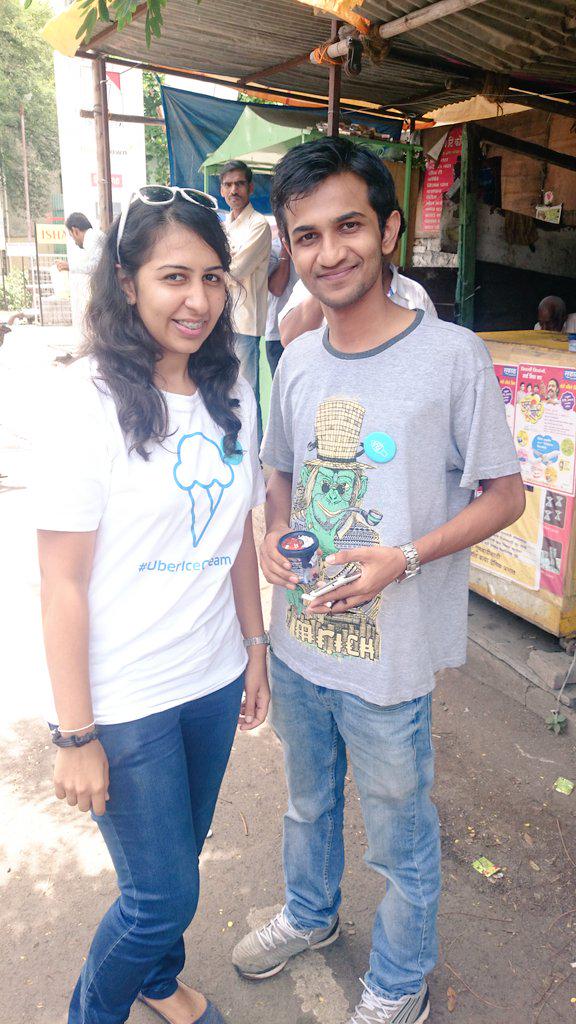 HeshmaDaryanani's tweet photo. #TwoPurchased #UberIceCream #UberPune #Branding #LovinIt #GreatExperience #MonsoonSeason #Roaming #PuneTimes http://t.co/DoXDOvtBur