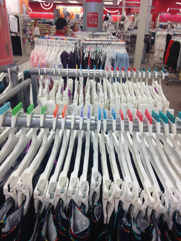 Atownsend15087's tweet photo. Mid Day Rack Alignment✔️ Finger Spacing✔️ Sizing✔️ Signing ✔️ Clearance✔️  @laurengomez07 @McCaitlin1 @neilstrongTGT http://t.co/8v3a6lxaxR