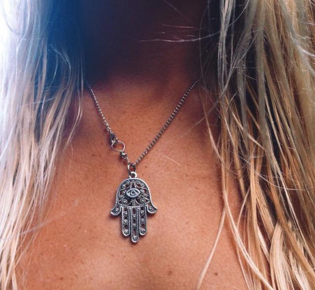 NotGirlyThingss's tweet image. all new stuff at stargazejewelry.com! 

Use promo code "sns" for a discount on your whole order 💖⭐️