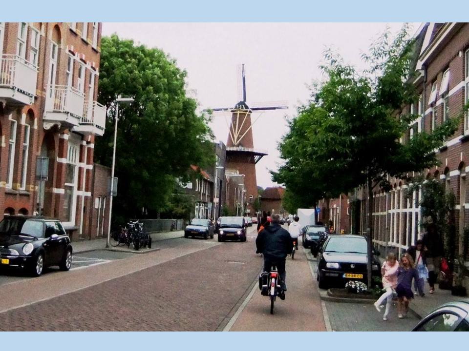 fietsprofessor's tweet photo. Pic 2: Windmill and Complete Street. RT if you think this is the Most Dutch Picture
#PCCAMS http://t.co/FrS0rRyRZb