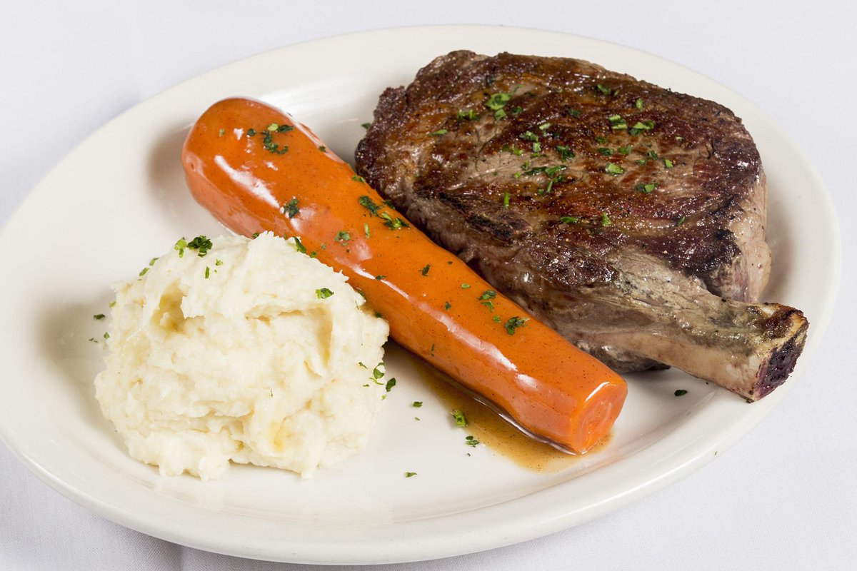 BobsSF's tweet photo. Nothin' like a little Cote de Boeuf to kick off the weekend. What's your favorite weekend indulgence? #foodiefriday http://t.co/kAHBYlaGMZ