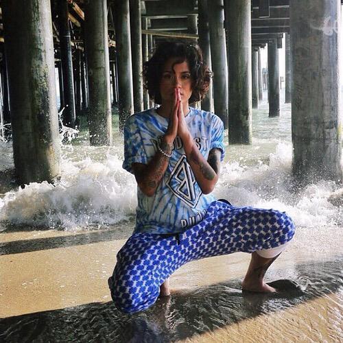 TsunamiMobCLUB's tweet photo. This photoshoot 🙌🌊 http://t.co/XXt1OR2CcP