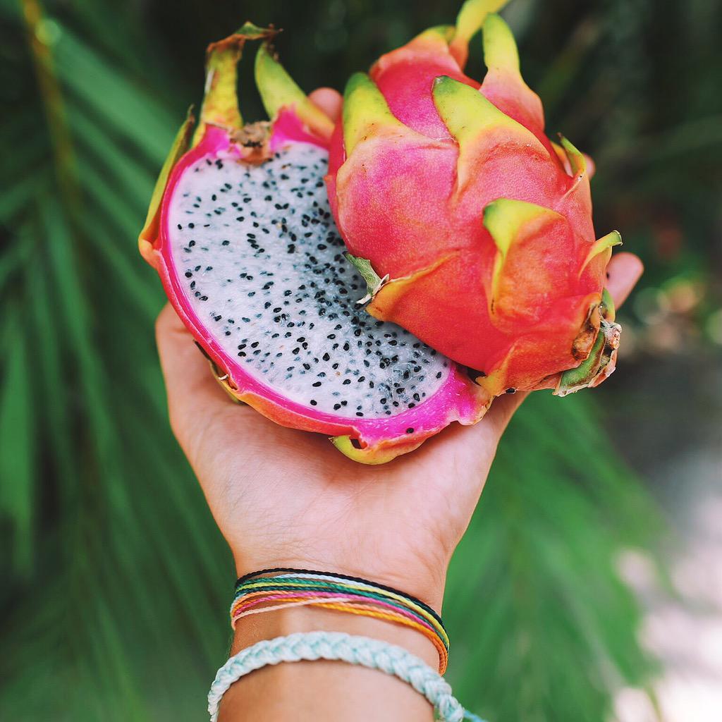 Who likes dragon fruit? 🐲🍉👅