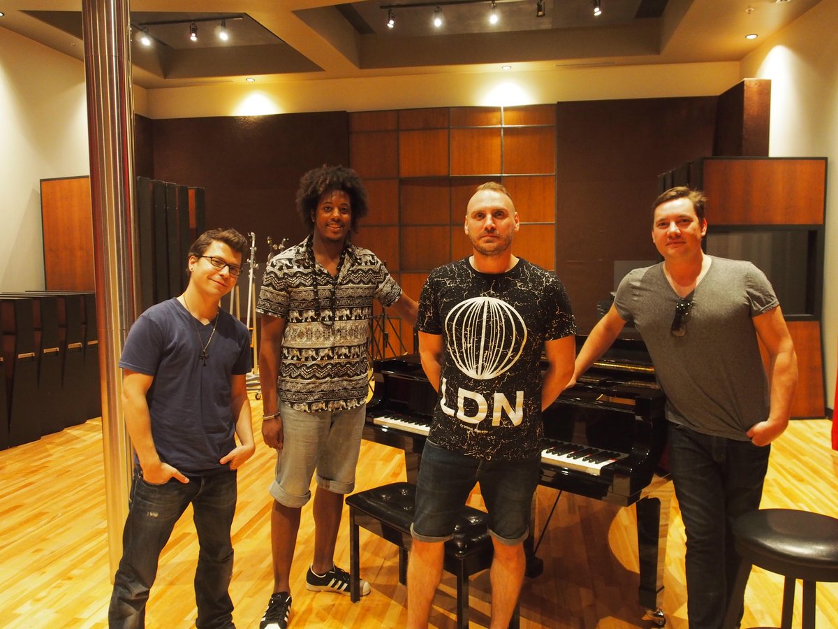 CymbaMusic's tweet photo. Thanks @BlocNotesMusic @Audio_freaks #Melmax for sending us @BobbyJohnTweets, Scott Stoddart, Lister Desir! #talented http://t.co/kA8Dm9mvgr