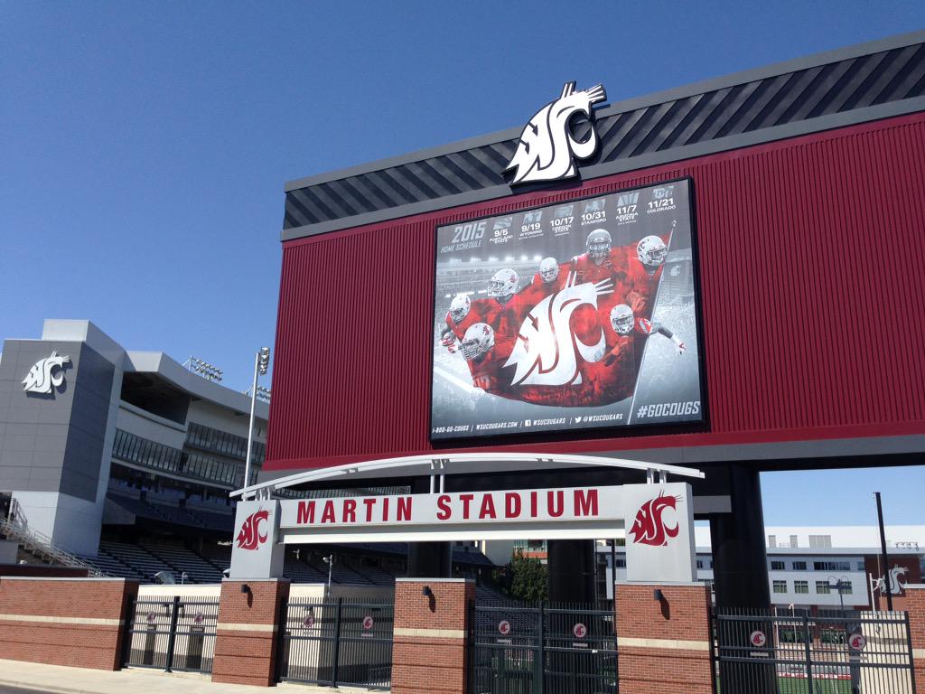 CougarAthFund's tweet photo. Martin Stadium basking in the sun this morning. Happy Friday! #GoCougs #BeAMember #JoinTheTeam http://t.co/HMwTO2XVz7