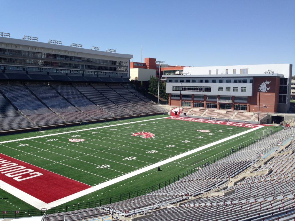 CougarAthFund's tweet photo. Martin Stadium basking in the sun this morning. Happy Friday! #GoCougs #BeAMember #JoinTheTeam http://t.co/HMwTO2XVz7