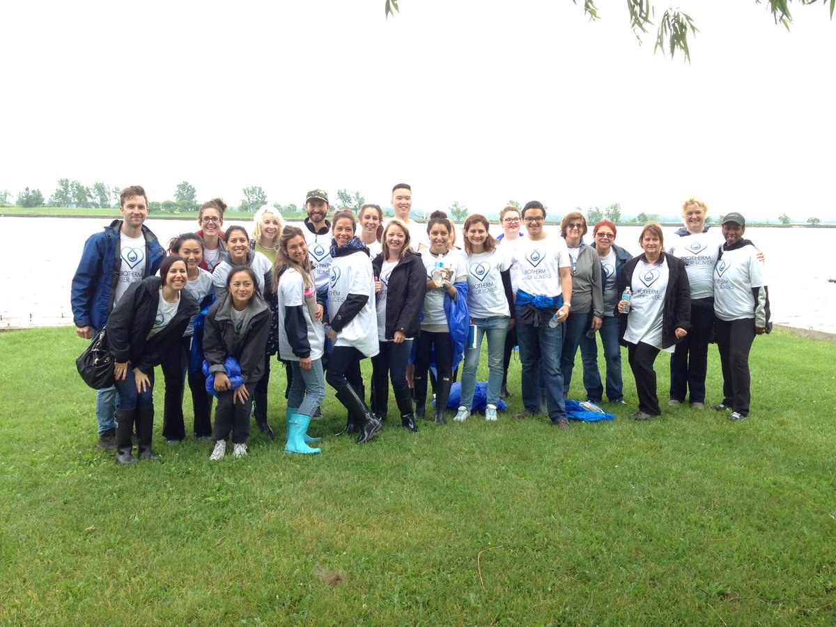 LOrealTalents's tweet photo. @loreal #biotherm preserves the water while building team relations  #worldoceansday  #deepbeauty #passionatwork http://t.co/alnK0qgqsy