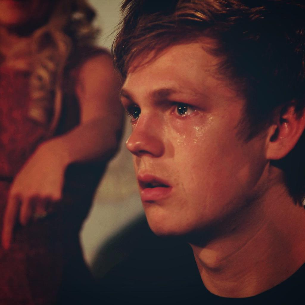 Caspar_Lee's tweet photo. When you're not at Vidcon and see your favourite people posting all about it on social media. http://t.co/cT3vALD4A5