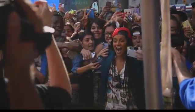 hajmola_'s tweet photo. Two sides of a coin. And yes happiness is worth fighting for. #AT2UI #AT2UIDocTeaser @at2ui @IISuperwomanII http://t.co/x2kAYiiyWa
