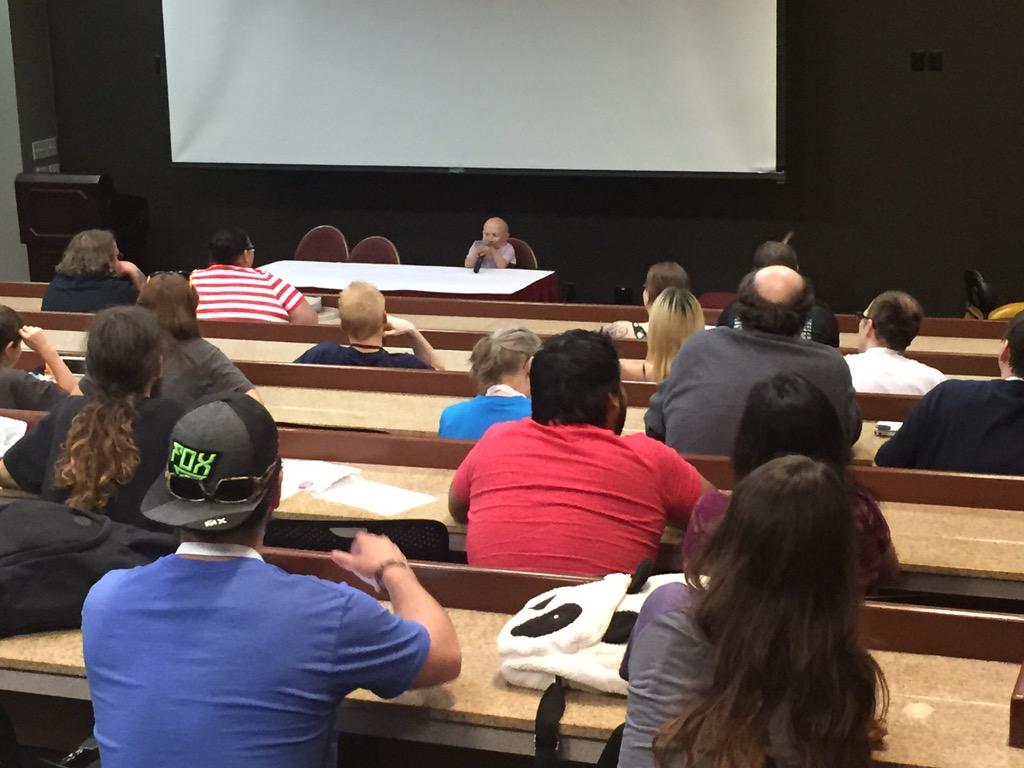 GalacticProds's tweet image. What did you think of the @VerneTroyer panel @DallasGamingExp tonight? #MiniMe #AustinPowers #OhBehave #HarryPotter
