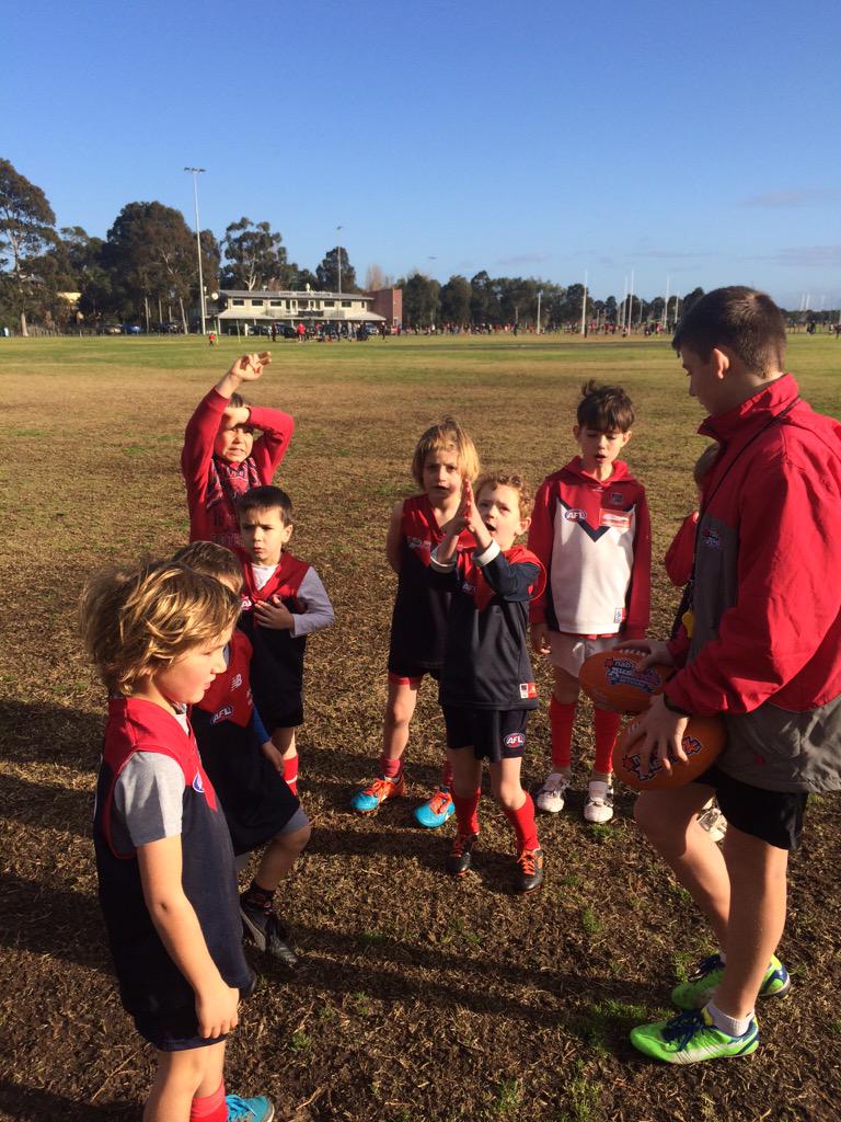 GreinerSimon's tweet photo. @AuskickSthMelb go demons http://t.co/KNjCkUQ7rS